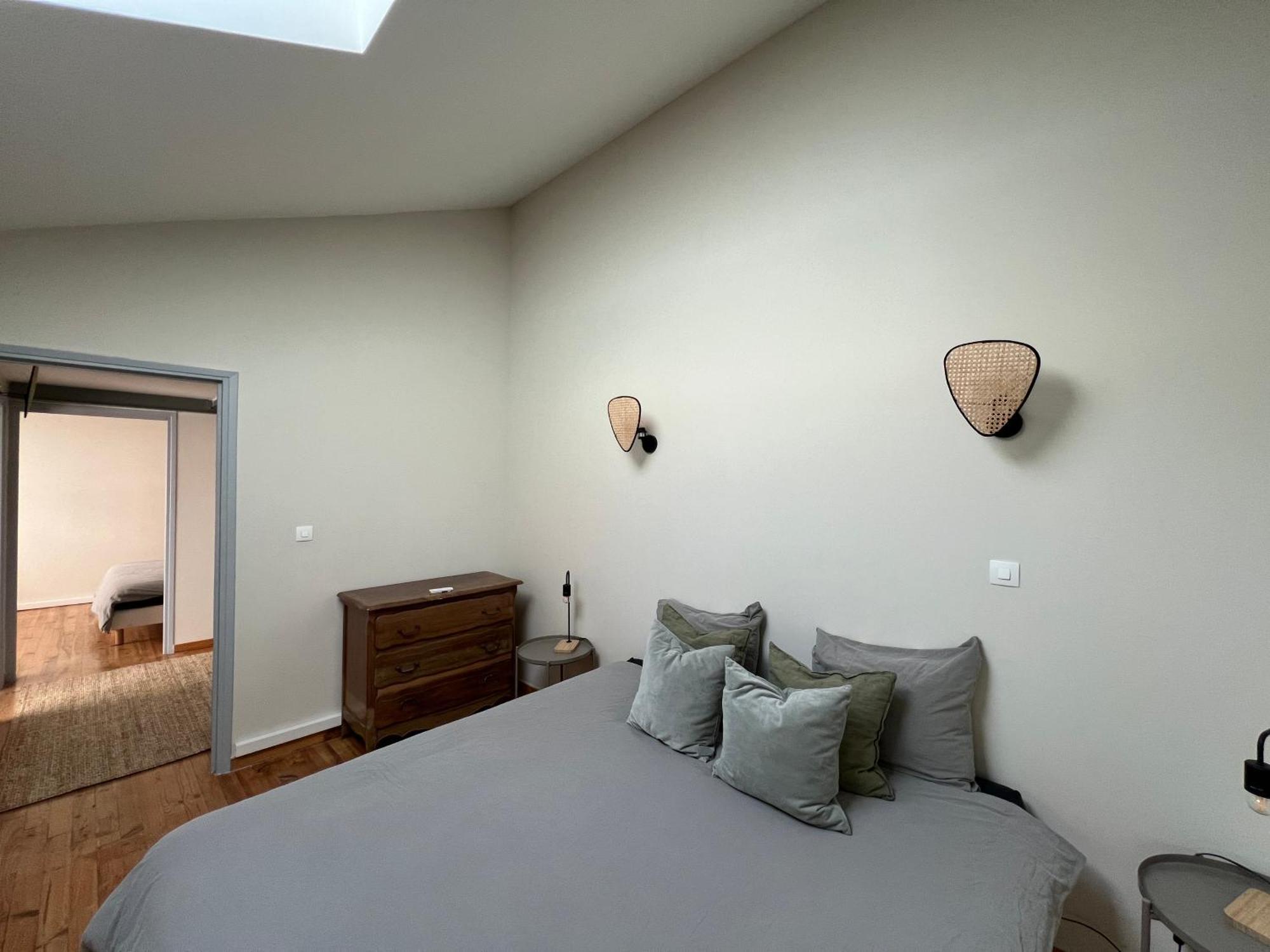 Centre 3 Chambres, Patio Prive, Garage, Linge Et Menage Inclus Apartment *